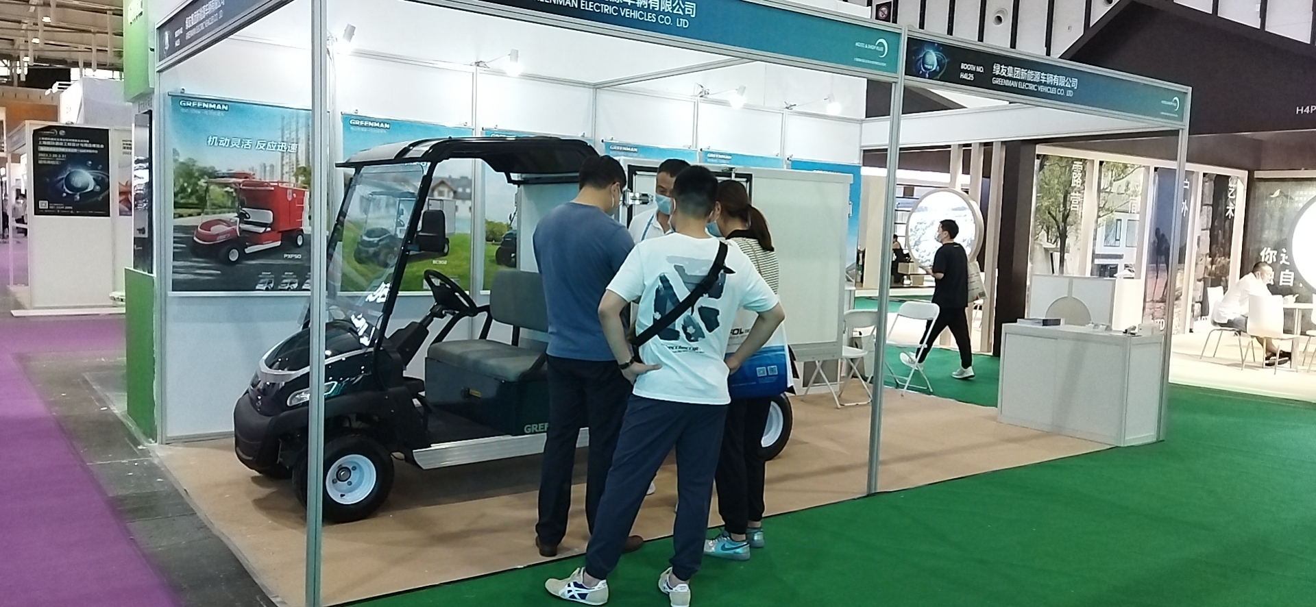 綠友電動布草車 亮相2022年上海國際酒店設計與用品展會